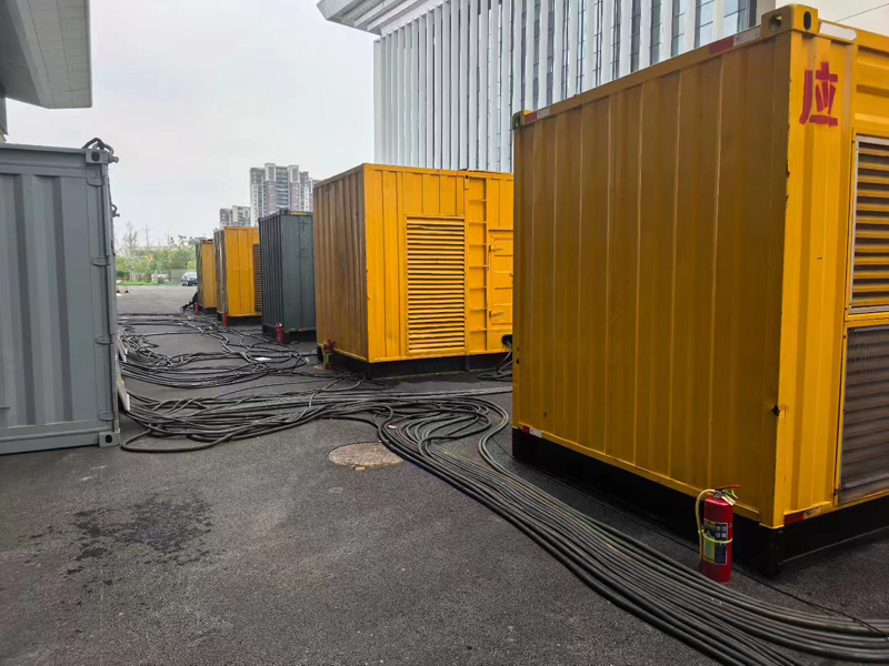 岫岩不同季节柴油发电机组保养有哪些注意事项?