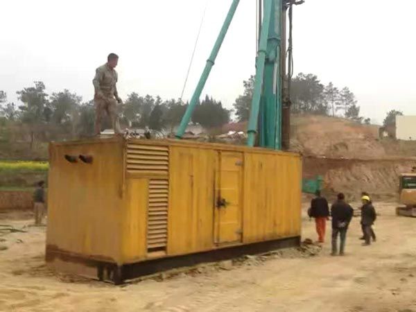 岫岩如何判断水冷式机油散热器密封件是否需要更换？